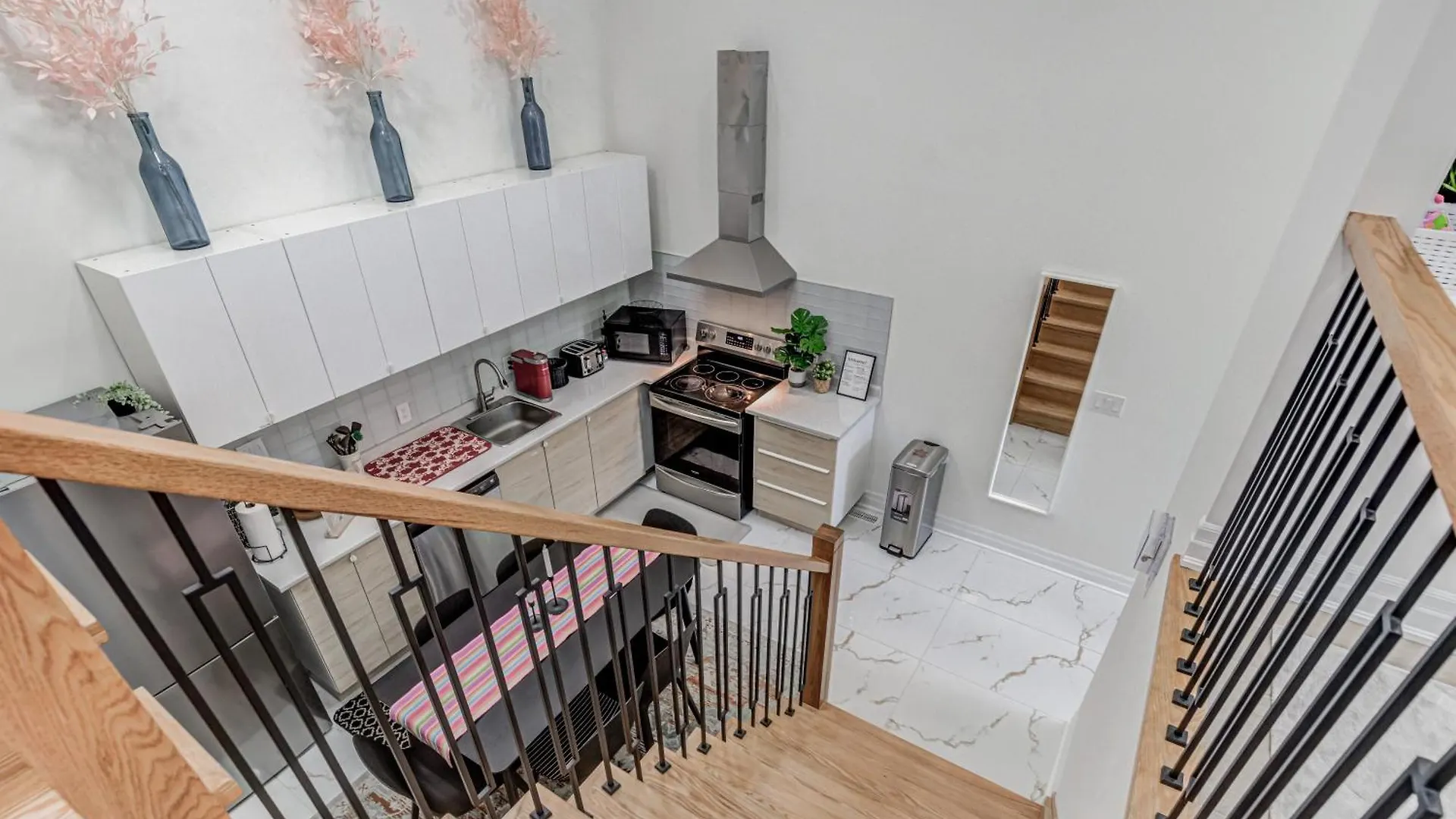 New Build 4 Bedroom-Beach Vibes In The City Toronto Canada